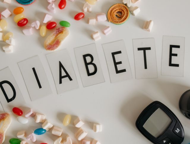 10 Makanan Pantangan Diabetes