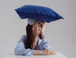 Sulit Tidur pada Lansia Bukan Hal Normal: Penyebab dan Solusi Alami yang Bisa Diperbaiki