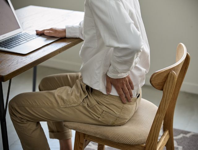 Cara Menghilangkan Low Back Pain Tanpa Ketergantungan Obat Nyeri