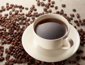 Minum Kopi Hitam Sebelum Workout untuk Bakar Lemak
