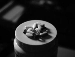 Apakah Obat Sakit Kepala Bisa Menyebabkan Anemia Aplastik?