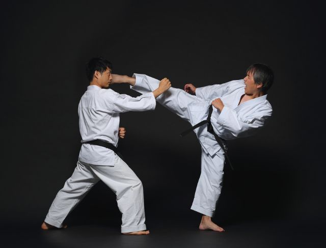 Latihan Horse Stance atau Mapu Ternyata Efektif Menurunkan Tekanan Darah