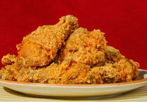 Makanan Terburuk untuk Jantung Koroner yang Sering Dikonsumsi Tanpa Disadari