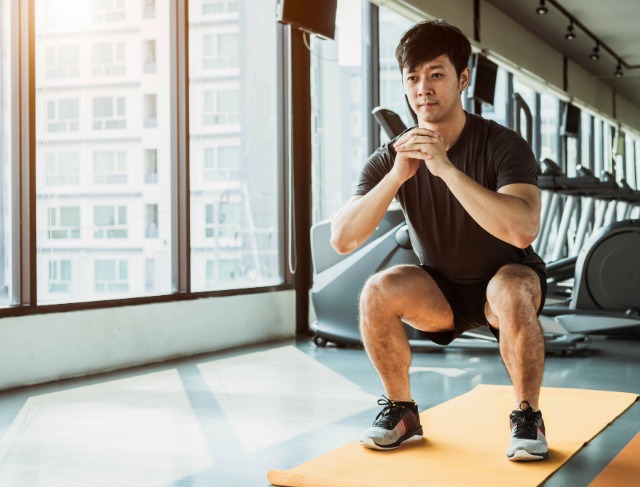 Manfaat Squat 10–20 Kali Setelah Makan